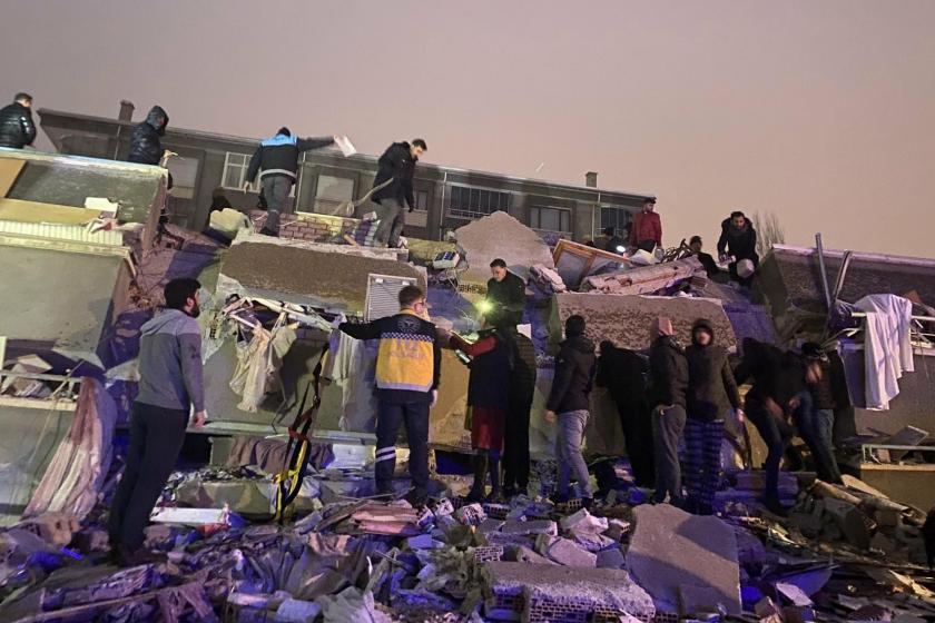 Hayat Sitesi ikinci bilirkişi raporunda kamu görevlileri de asli kusurlu sayıldı