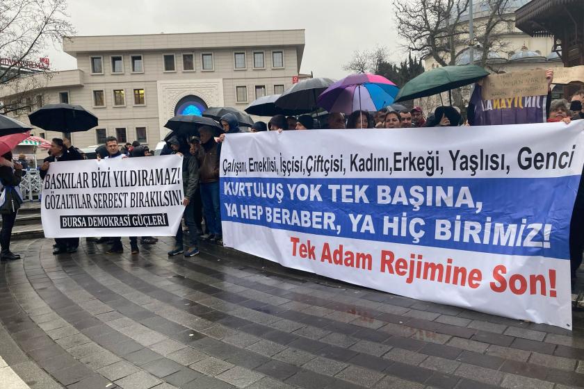 Gözaltılar Bursa'da protesto edildi: "Sömürü politikalarına karşı birleşelim"