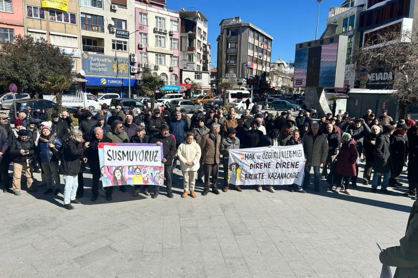 Balıkesir'de hukuksuz tutuklamalara karşı eylem: “Gerçek demokrasi için birlikte mücadele”