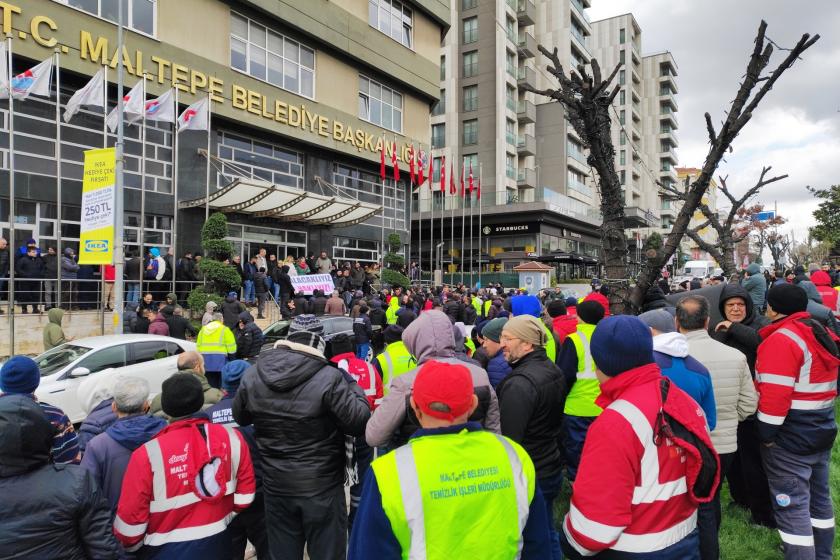 Maltepe Belediyesi işçileri alacakları için iş durdurdu