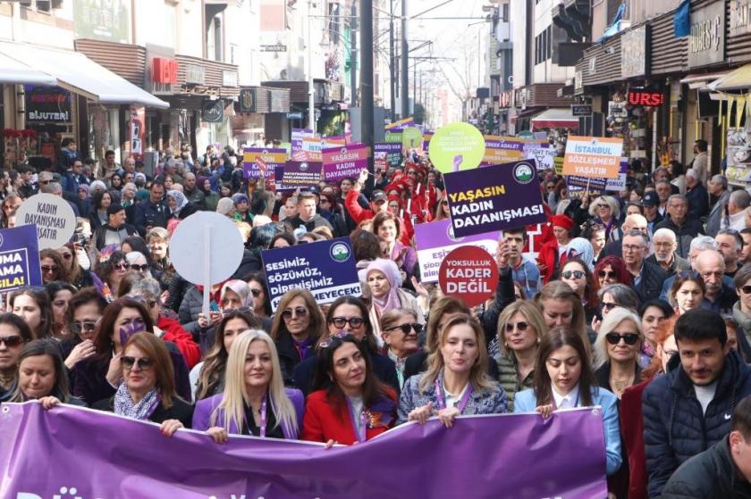 Kadınlar Bursa’da 8 Mart’ta alanlarda: Ataerkil düzenden hesap soracağız