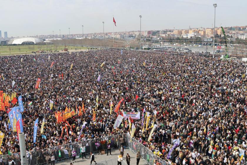 İstanbul Newroz'u düzenleme komitesine valilikten suç duyurusu