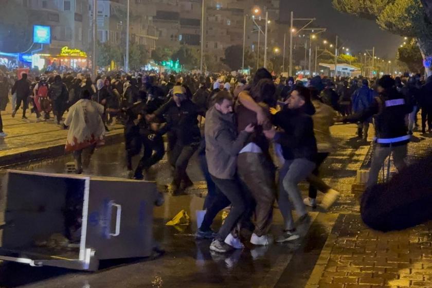 Akdeniz Üniversitesi öerincilerine polis müdahalesi; 15 gözaltı