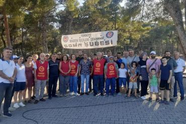 Emek Partisi, özelleştirmeye karşı mücadele eden Somalı maden işçilerini ziyaret etti