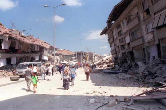 Son Dakika Gazete Manşetleri - SANAL BASIN