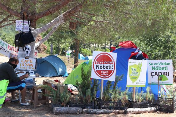 Kazdağları direnişçilerine jandarma baskın yaptı, direniş alanına iş makineleri girdi