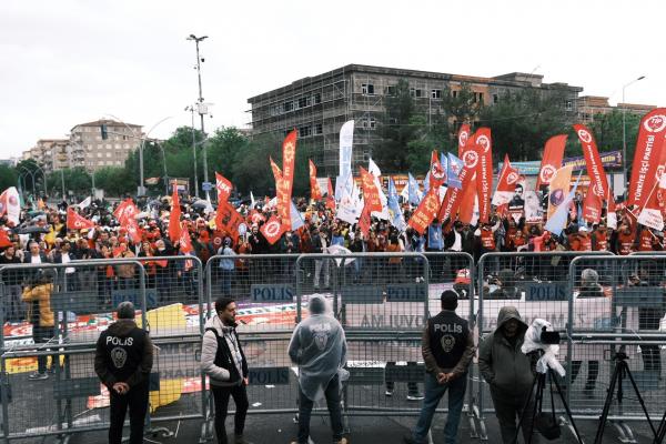 Diyarbakır'da 1 Mayıs mitingi