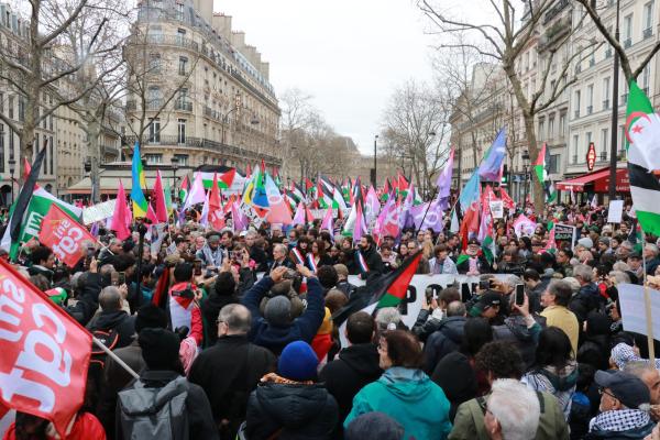 Paris'te Filistin'e destek eylemi