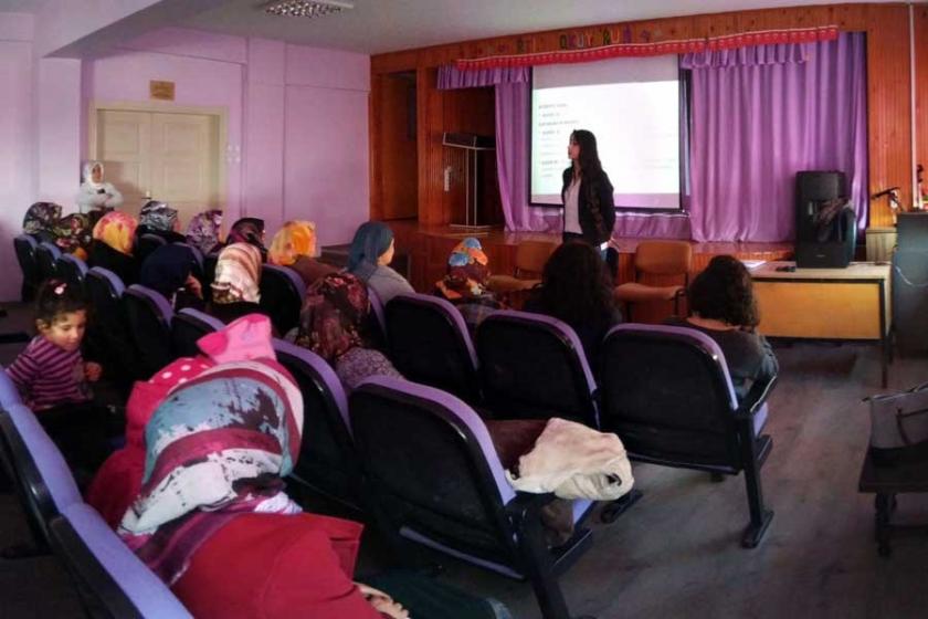 Kocaeli'de kadına yönelik şiddet semineri: Bir arada olalım!