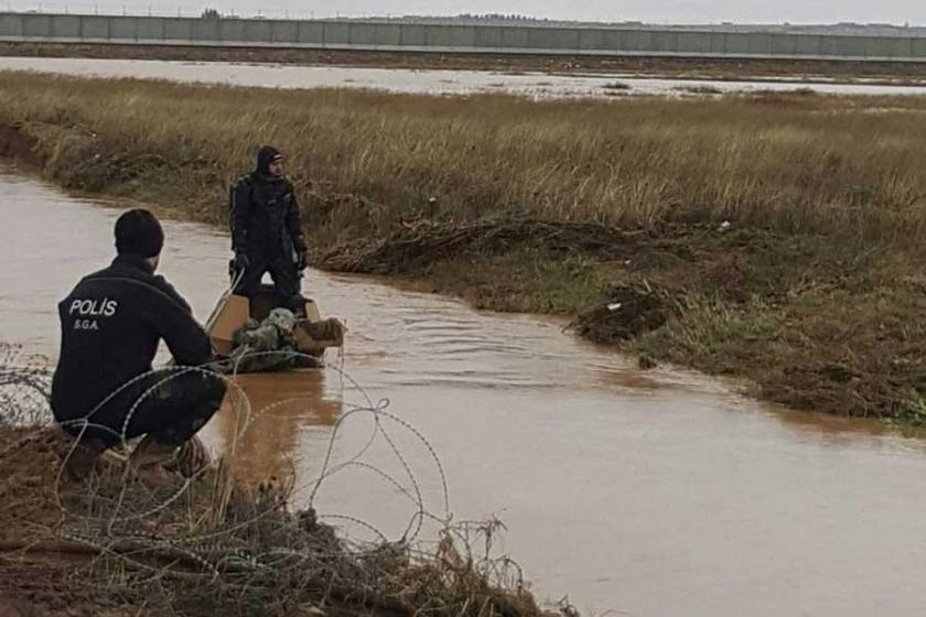 Zırhlı araç sele kapıldı: 2 asker yaşamını yitirdi