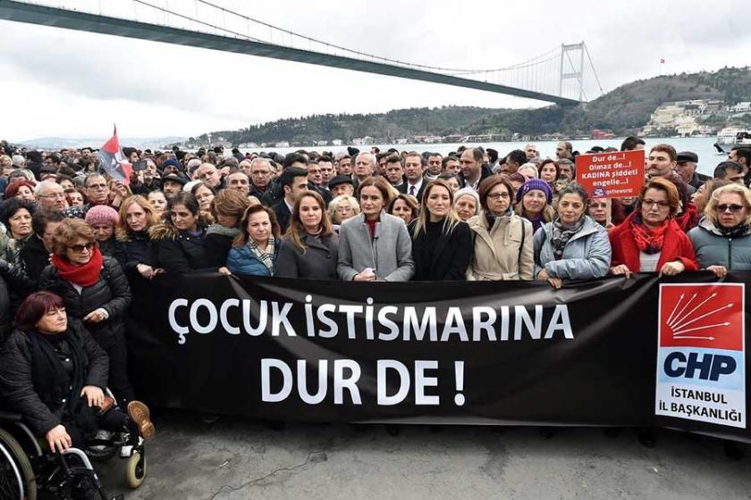 CHP'den 'Çocuk istismarına hayır' eylemi