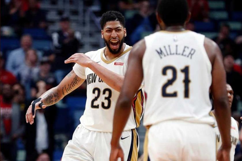 Anthony Davis’ten Phoenix’e 53 sayı!