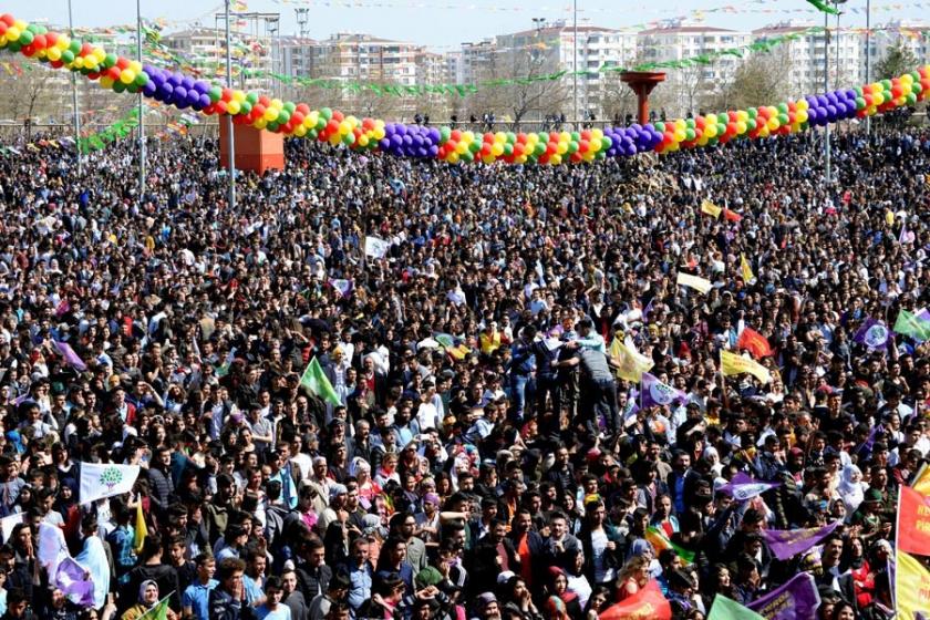 Newroz barış çığlıkları ile yankılandı