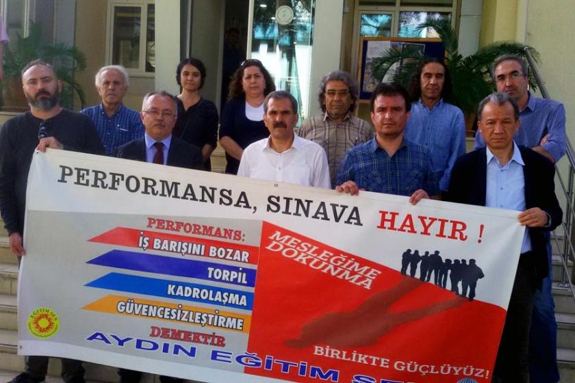 Aydın'da eğitimdeki performans sistemi protesto edildi