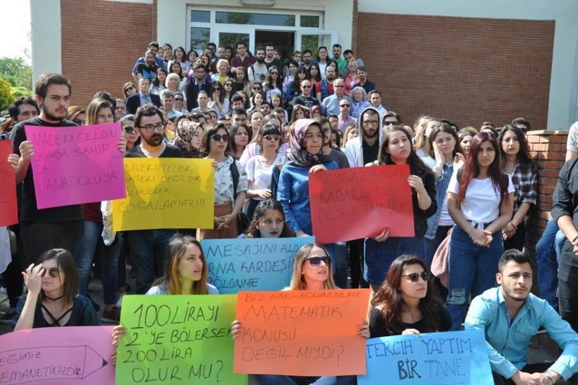 Anadolu Üniversitesi 'adrese teslim kadro' ilanını geri çekti