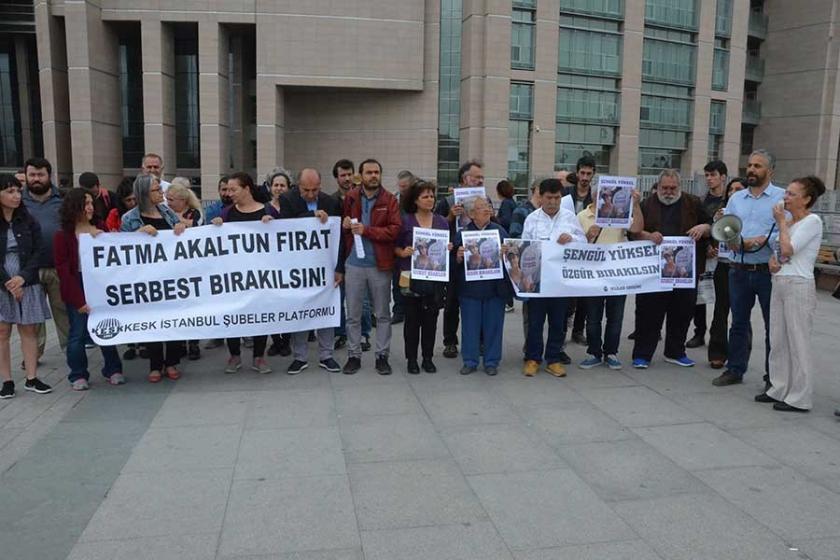 Kadıköy’de ‘barış’ dedikleri için tutuklanan 11 kişi tahliye edildi