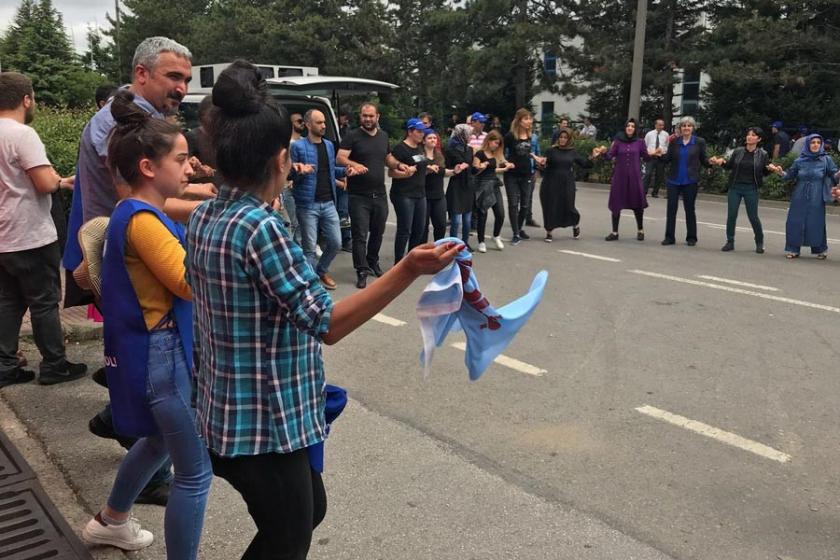 Tayaş Gıda işçisinden Flormar işçisine destek: Yalnız değilsiniz