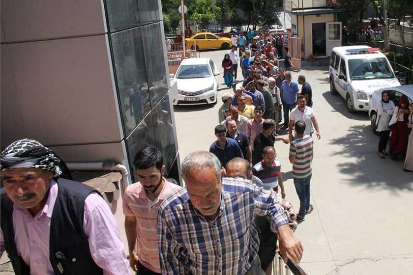 Urfa'da 6 aylık geçici iş için İŞKUR'a 8 bin kişi başvurdu