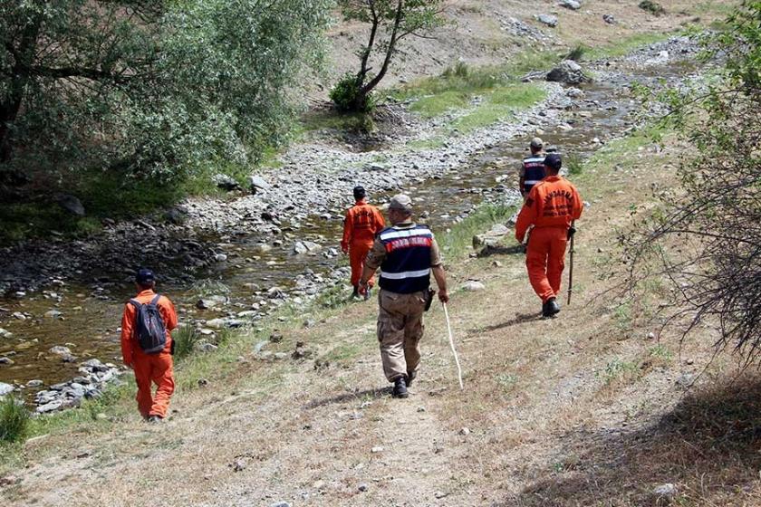 Tokat'ta kaybolan 3,5 yaşındaki Evrim'i arama çalışmaları sürüyor