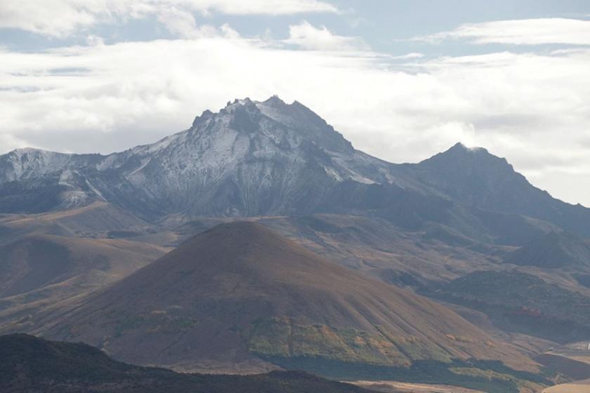 Erciyes'e kar yağdı