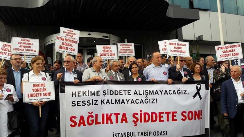 AKP'den hekimlere çözüm değil, ceza çıktı