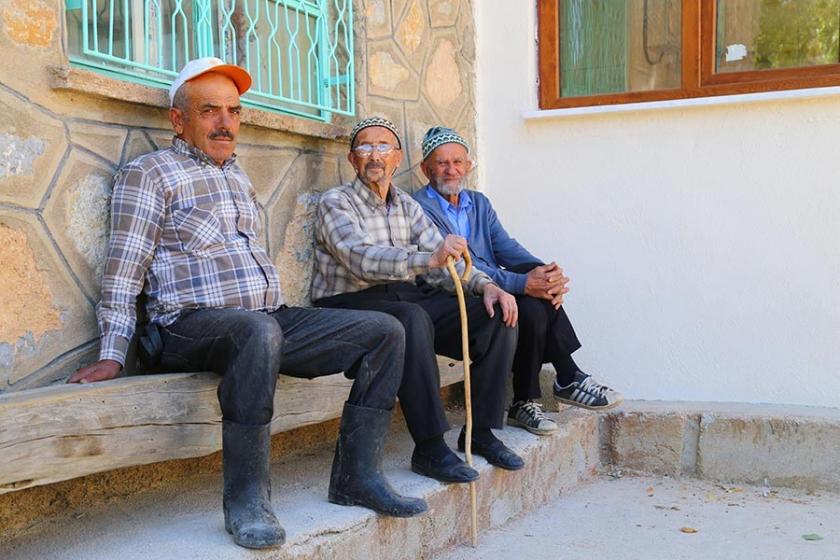 Konya'da Oduncu Mahallesinin en genci 50 yaşında