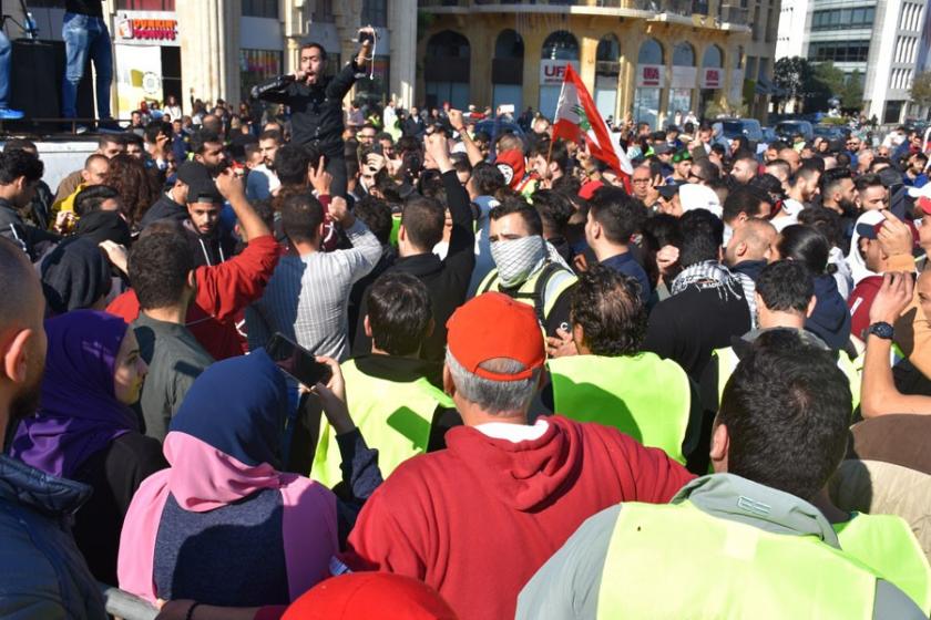 Lübnan'da emekçiler yeni hükümetin kurulması talebiyle greve çıktı