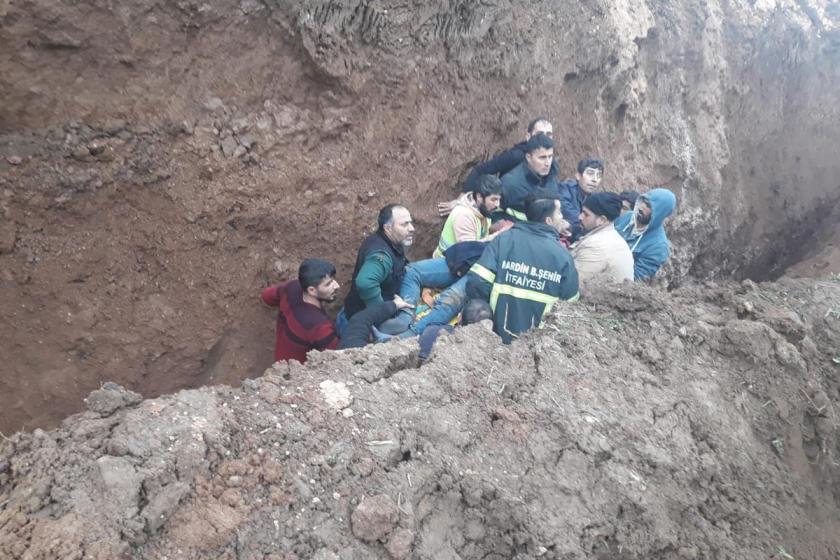 Kanalizasyon kazısında toprak altında kalan işçi öldü