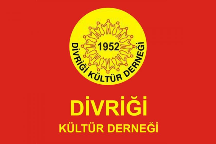 Divriği Kültür Derneği ‘acil demokrasi’ talebiyle toplandı