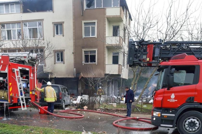 Büyükçekmece'deki bir binada patlama: 2 yaralı