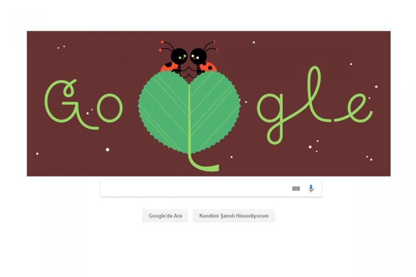 Google, Sevgililer Günü'ne özel 'börtü böcekli' doodle yayınladı