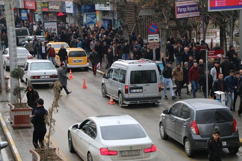 Cumhurbaşkanı Erdoğan’ın “yallah git” sözüne Vanlılar tepki gösterdi