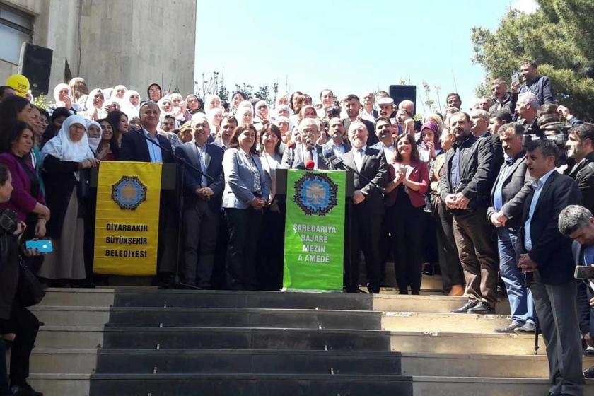 Diyarbakır'da kayyım belediyesi, 1 ton 600 kg fıstıklı kadayıf yemiş