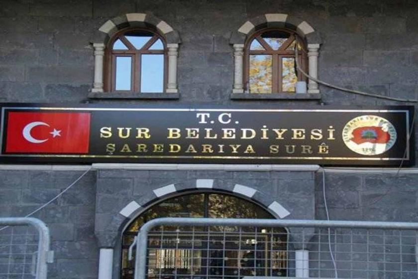 Diyarbakır Sur Belediyesi, işten çıkarmalarla ilgili açıklama yaptı