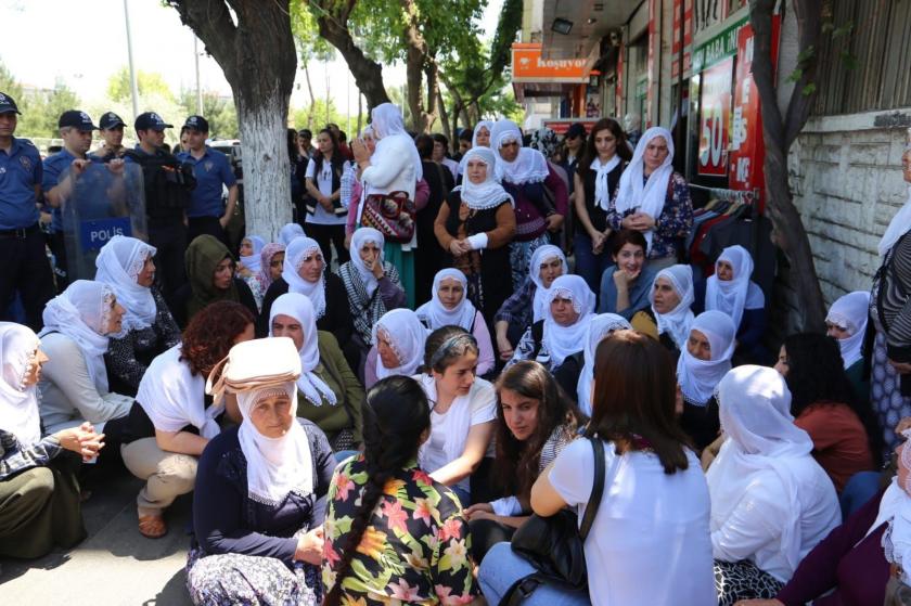 'İstismarı bırakın, açlık grevlerinin sonlanması için adım atın!'