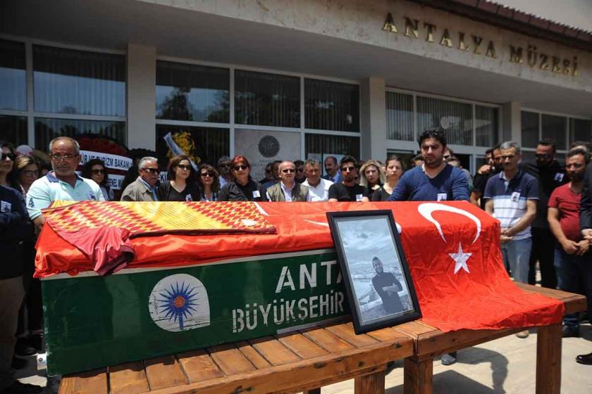 Antalya'da öldürülen arkeolog Sinan Sertel için müzede tören yapıldı