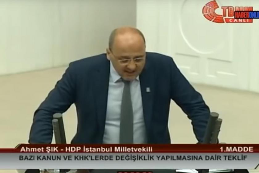 Ahmet Şık Mecliste saldırıya uğradığı konuşması sebebiyle icralık oldu