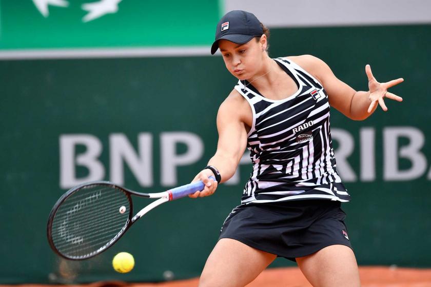 Fransa Açık'ta Ashleigh Barty ilk şampiyonluğunu kazandı