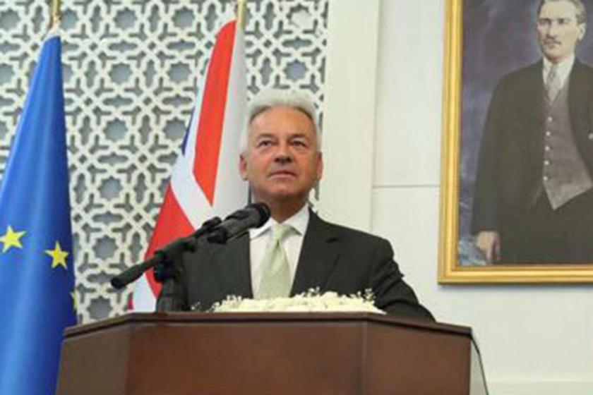 İngiltere'nin Avrupa Bakanı Alan Duncan istifa etti