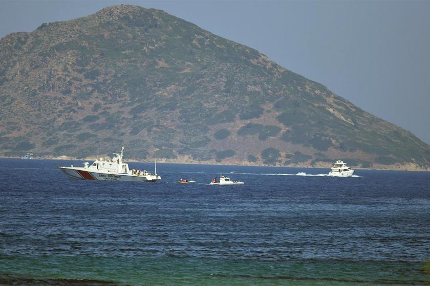 Bodrum'da mülteciler taşıyan tekne battı: 1 çocuk kayıp