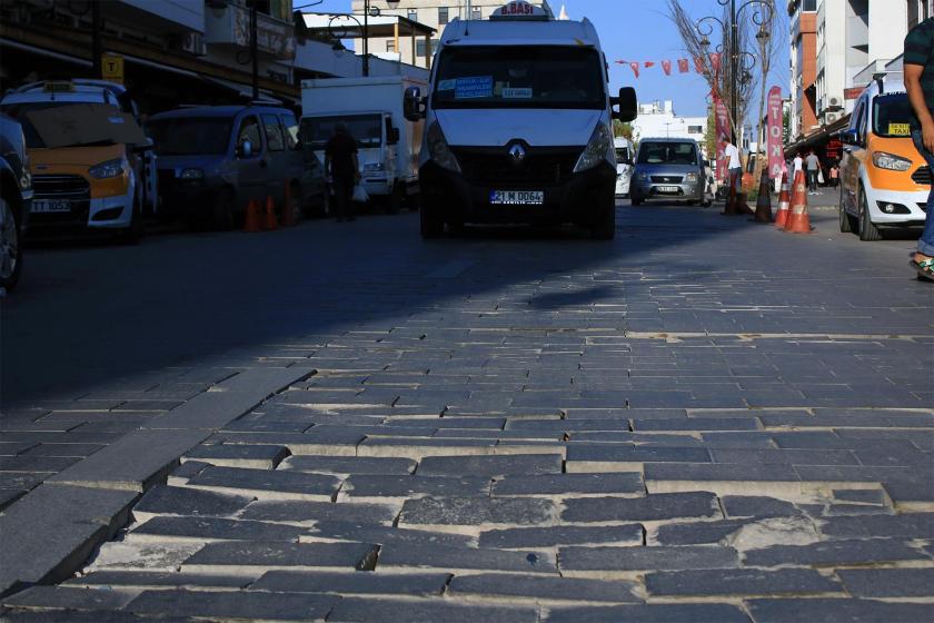 Açılışını Erdoğan’ın yaptığı yol çöktü