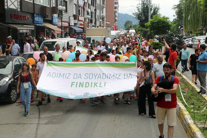 Fındıklı Yeşil Altın Gümüş Deniz Festivali kortej yürüyüşüyle başladı