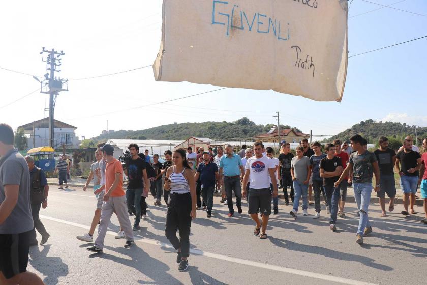 Yalova'da kazalar nedeniyle yol kapatma eylemi