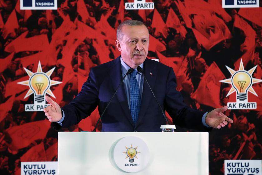 Erdoğan'dan 'yeni parti' çıkışı: Ayrılanların esamesi okunmadı