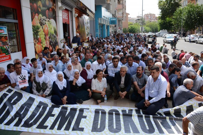 Nöbet eylemleri 12. gününde: Halk kayyumları bir kez daha Ankara’ya gönderecek