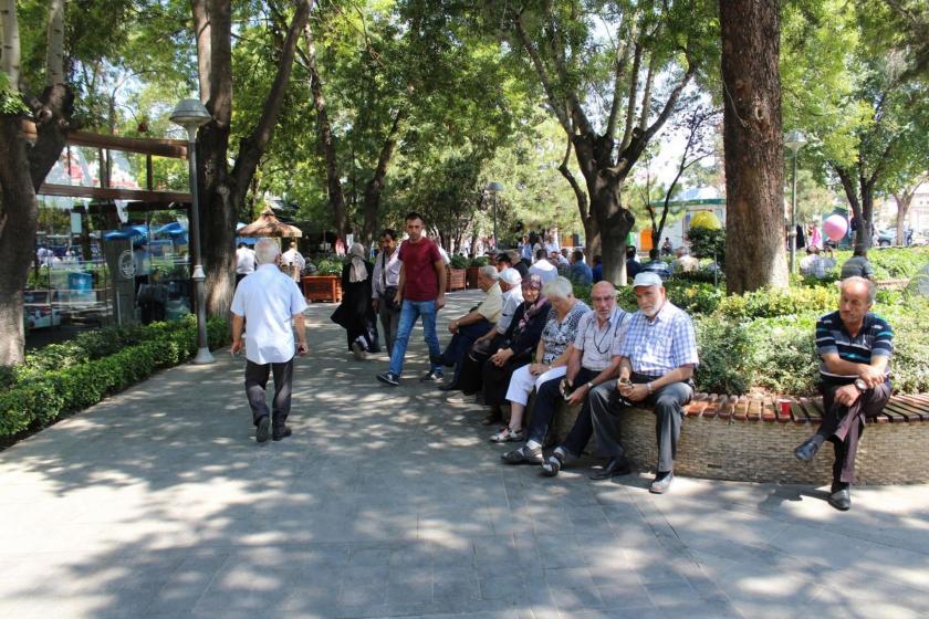 Ulaşım zammına Kayserililer tepkili: Ulaşım 1 lira olsun belediye batmaz!