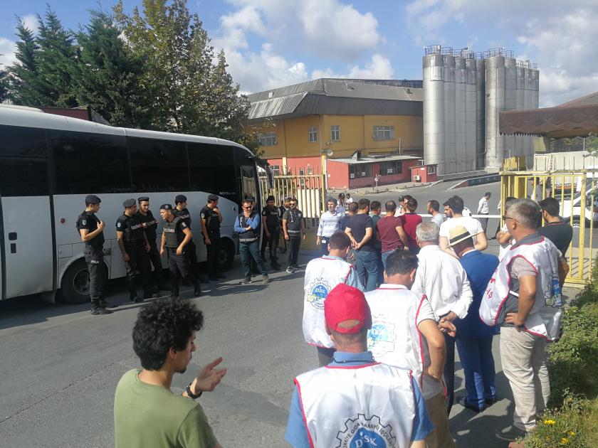 Gıda-İş’ten ‘Fabrikayı bastılar’a yanıt: Gerçekleri çarpıttığınızı biliyoruz