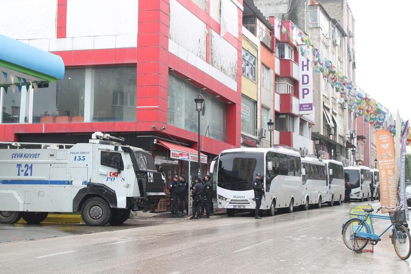 Adana'da eylem ve etkinliklere yine yasak getirildi