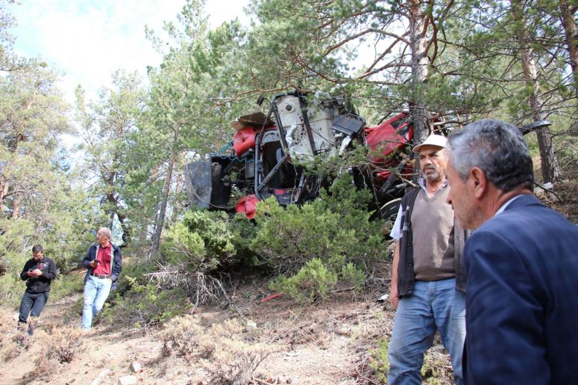 Erzurum'da traktör uçuruma devrildi, bir orman işçisi yaşamını yitirdi