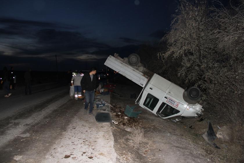 Kayseri'de işçileri taşıyan kamyonetin kazadan sonraki hali